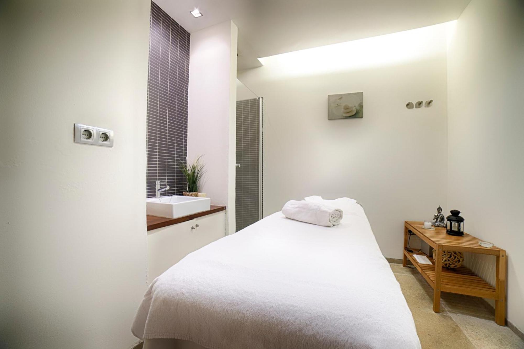 Ohtels Les Oliveres El Perello  Ngoại thất bức ảnh