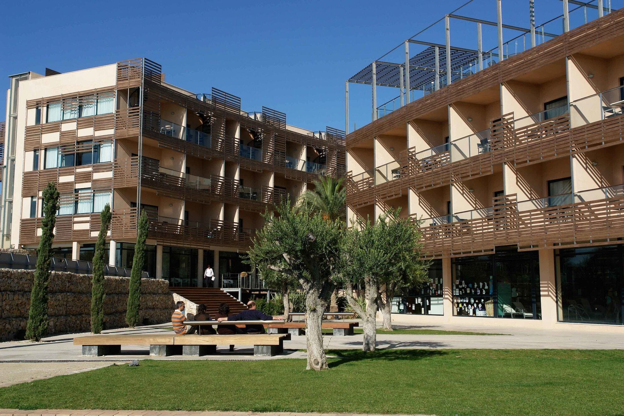 Ohtels Les Oliveres El Perello  Ngoại thất bức ảnh